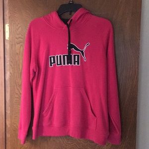 Like new woman’s PUMA hoodie